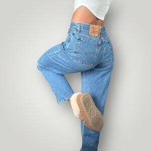 Vintage 90s LEVIS 560 Loose Fit Straight Leg Womens 6 Medium Wash Denim Jeans